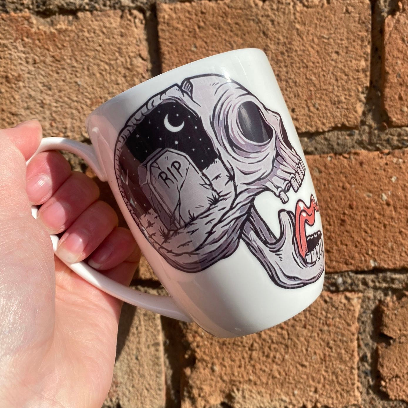 RIP Skull Bone China/Stoneware Mug