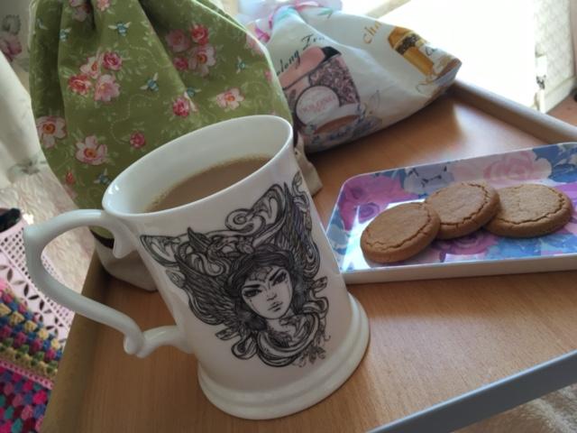 Medusa Bone China/Stoneware Mug