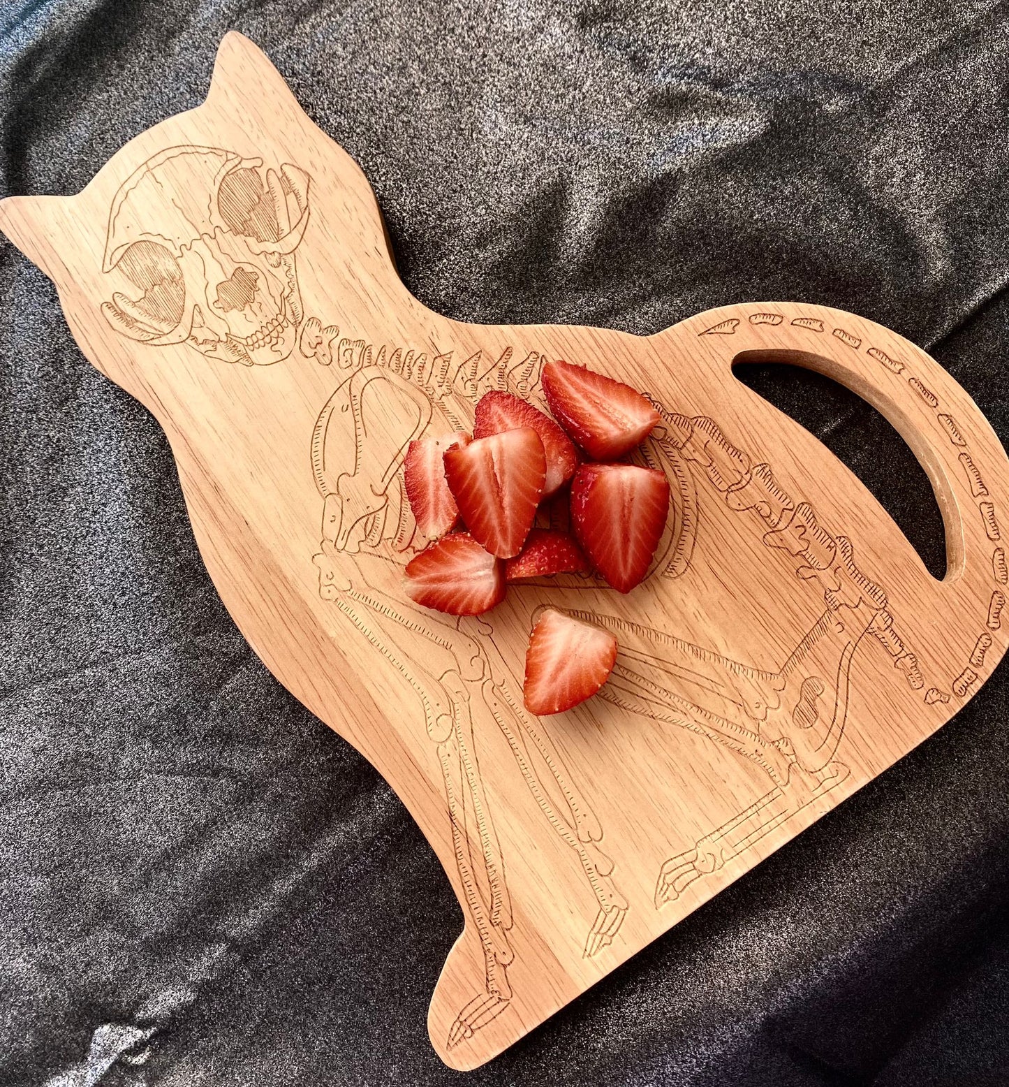 Laser Engraved Wooden Cat Chopping Board