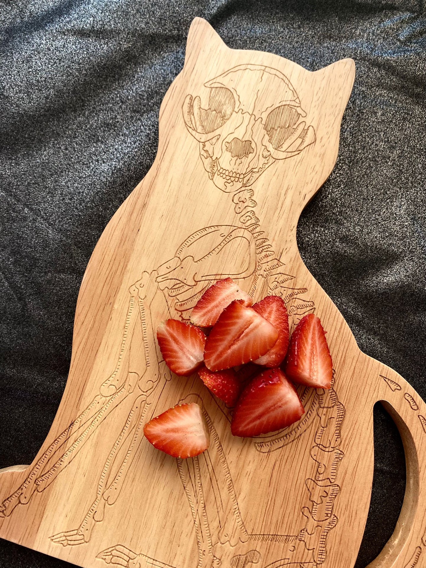 Laser Engraved Wooden Cat Chopping Board