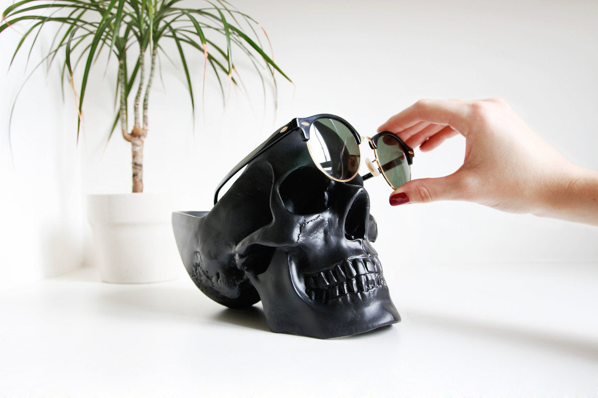 Skull Desk Tidy